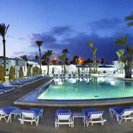 Hari Club Beach Resort Aghir ภายนอก รูปภาพ
