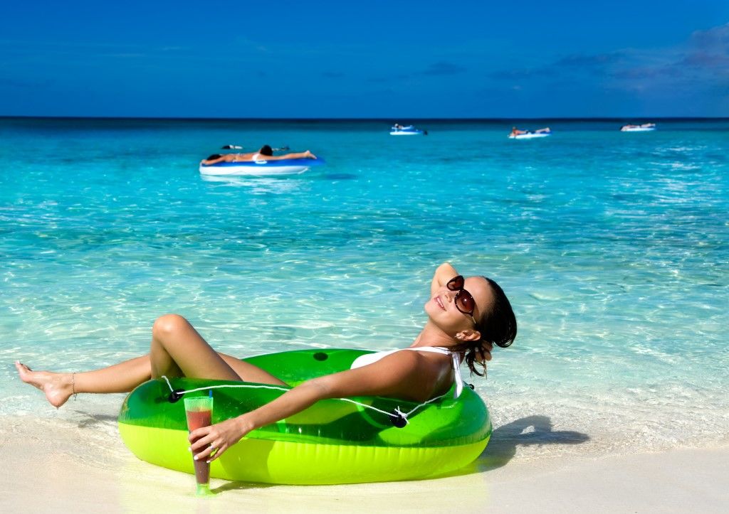 Hari Club Beach Resort Aghir ภายนอก รูปภาพ