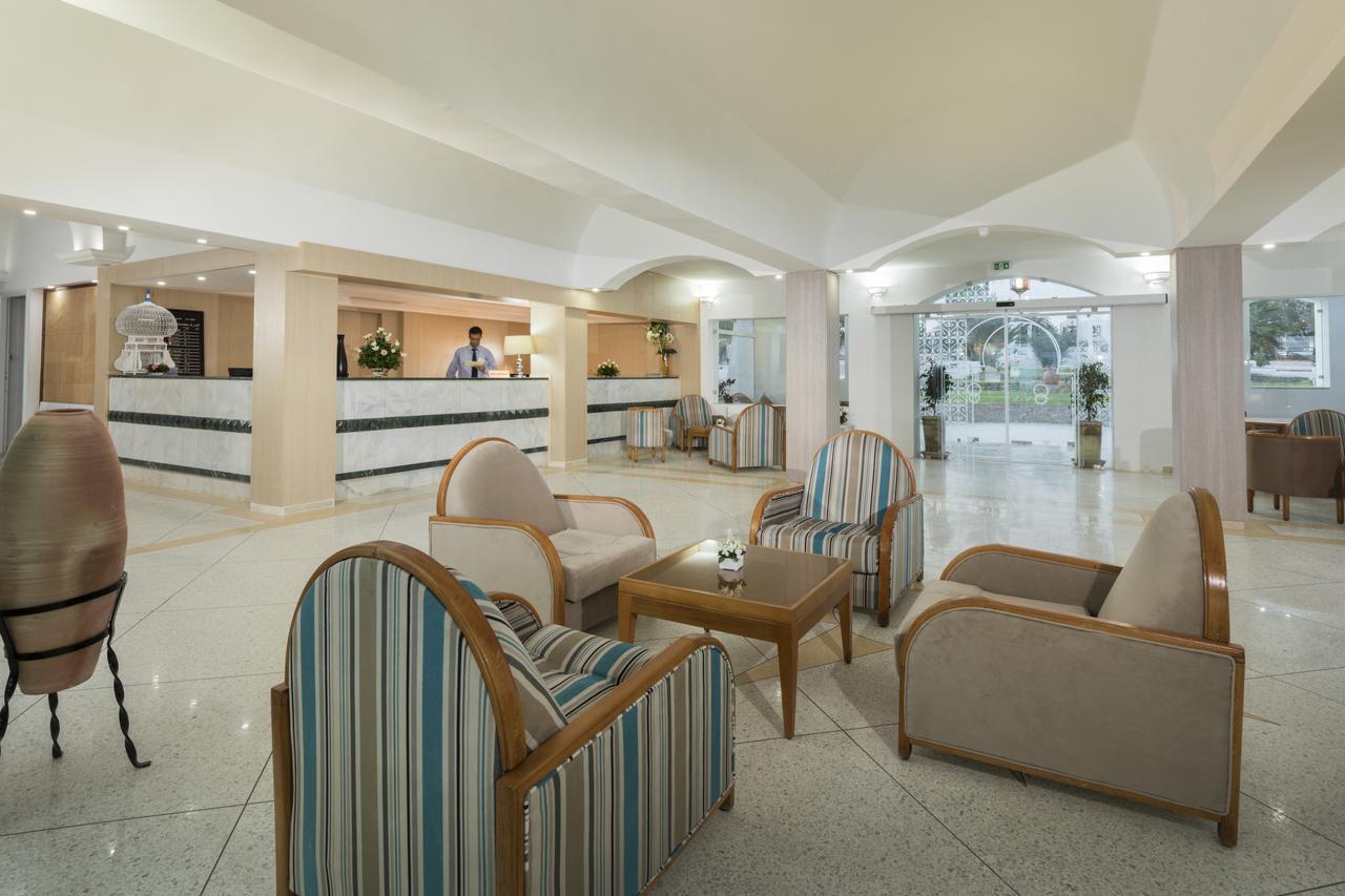 Hari Club Beach Resort Aghir ภายนอก รูปภาพ